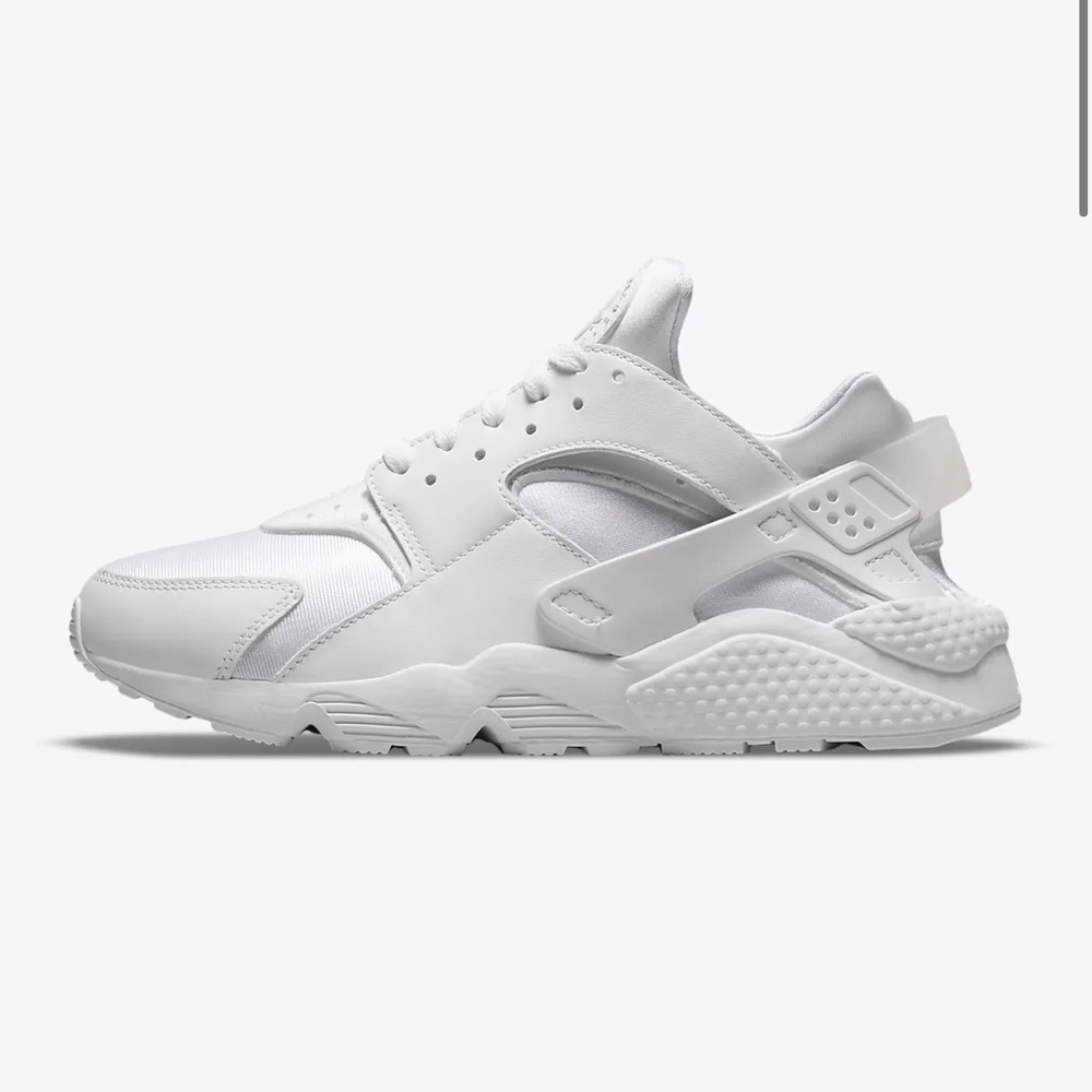 Nike Air Huarache Sneaker White Size 11 318429-111